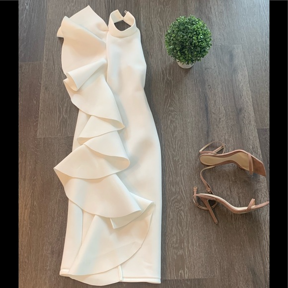 Ruffle Detail Halter Dress! - Picture 3 of 4